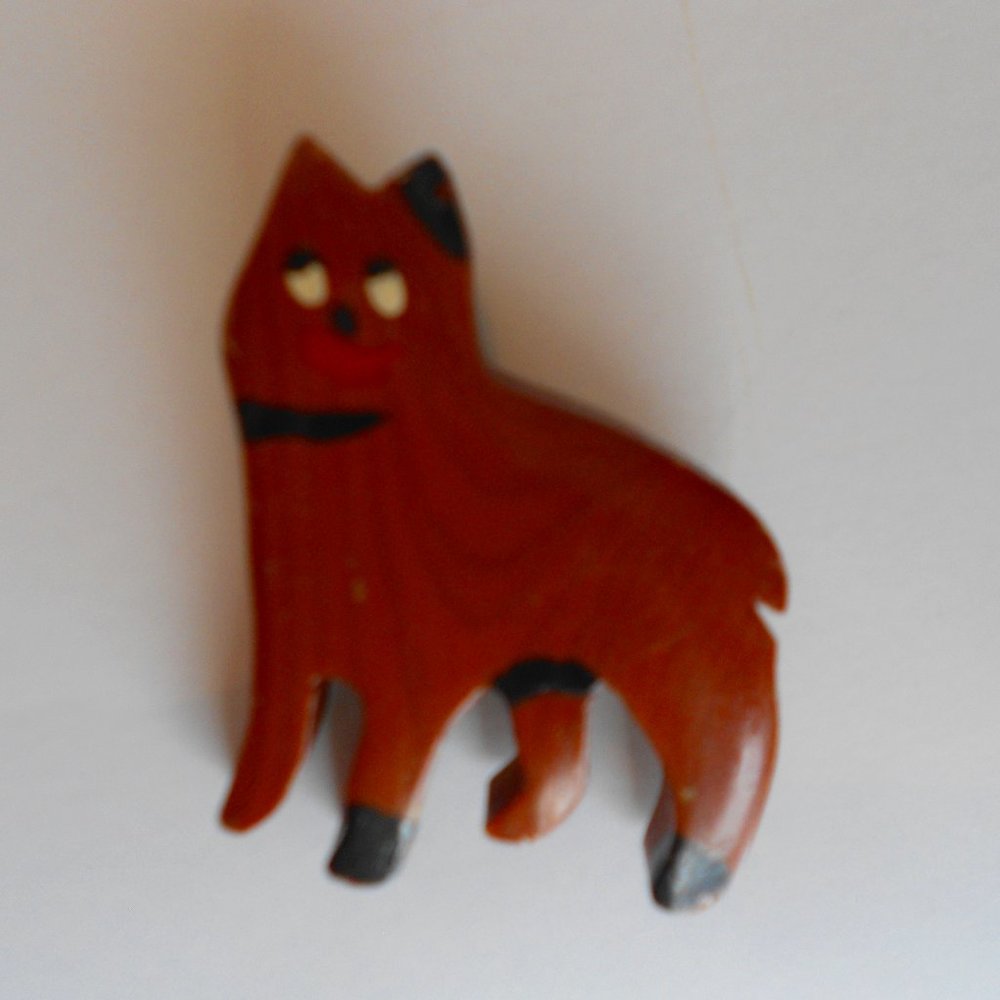 Vtg. Wooden Standing Brown Cat Brooch